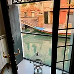 Ca Penini - Canal View *