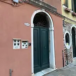 Ca Penini - Canal View 威尼斯