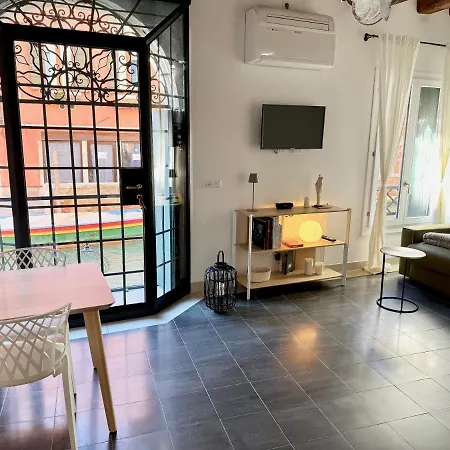 Ca Penini - Canal View *