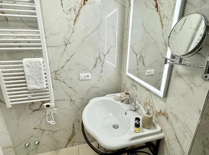 Ca Penini - Canal View 威尼斯